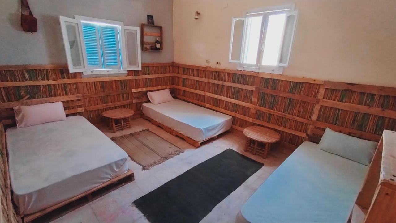بيت شباب Agpen Teswa Siwa Oasis المظهر الخارجي الصورة